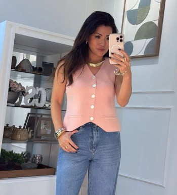 Looks com um colete em tricô feminino